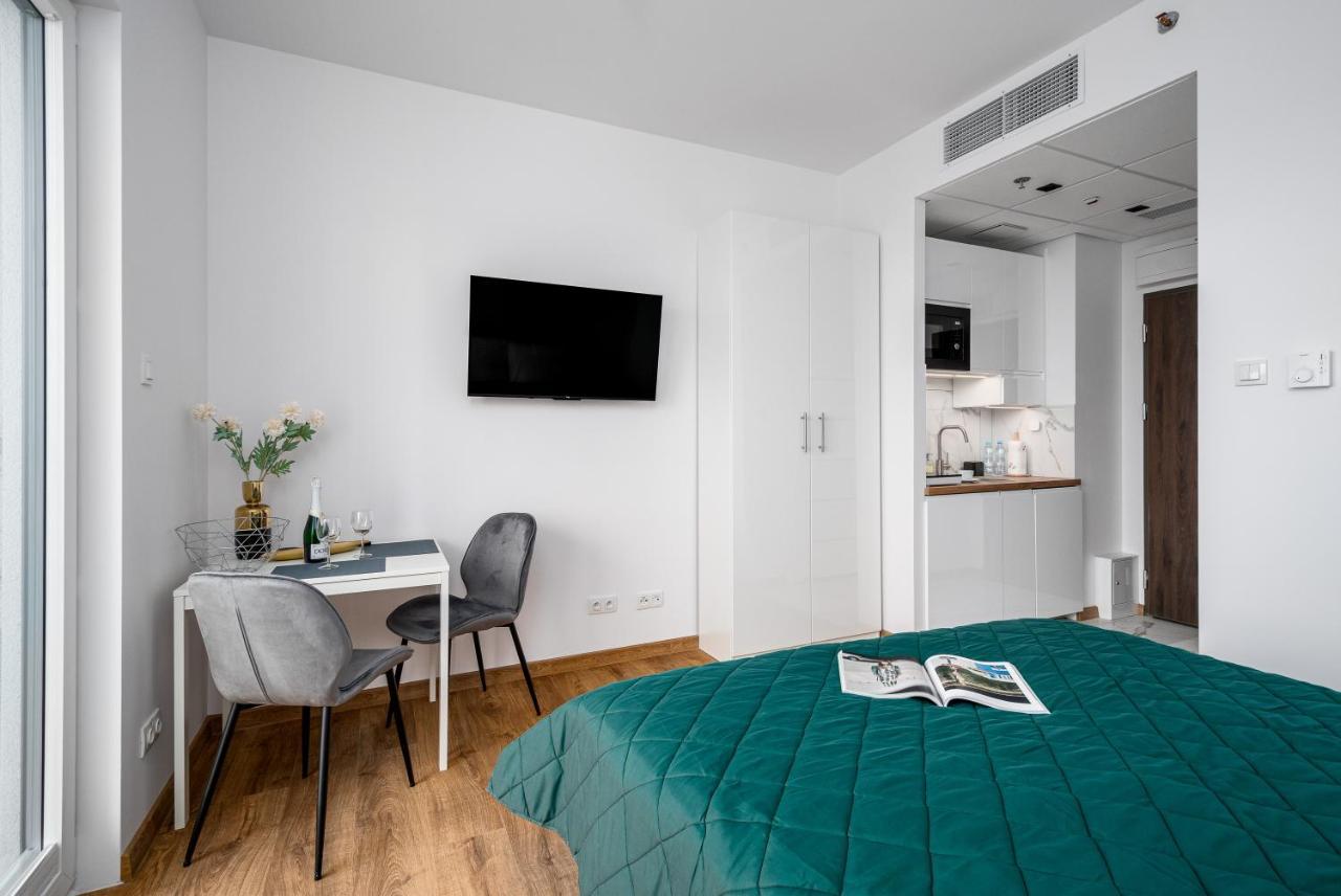 Welcome Apartments Kasprzaka Warsaw Exterior photo